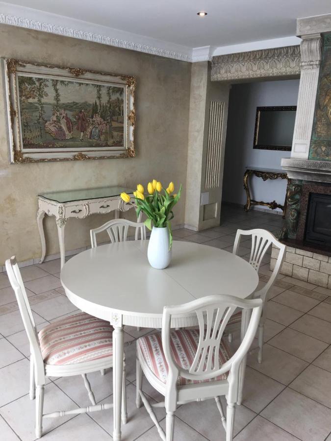 Columba Livia Guesthouse Palanga Ngoại thất bức ảnh