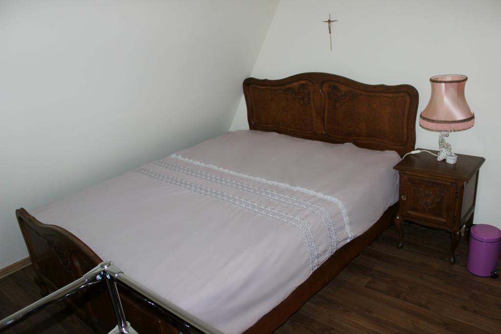 Columba Livia Guesthouse Palanga Phòng bức ảnh