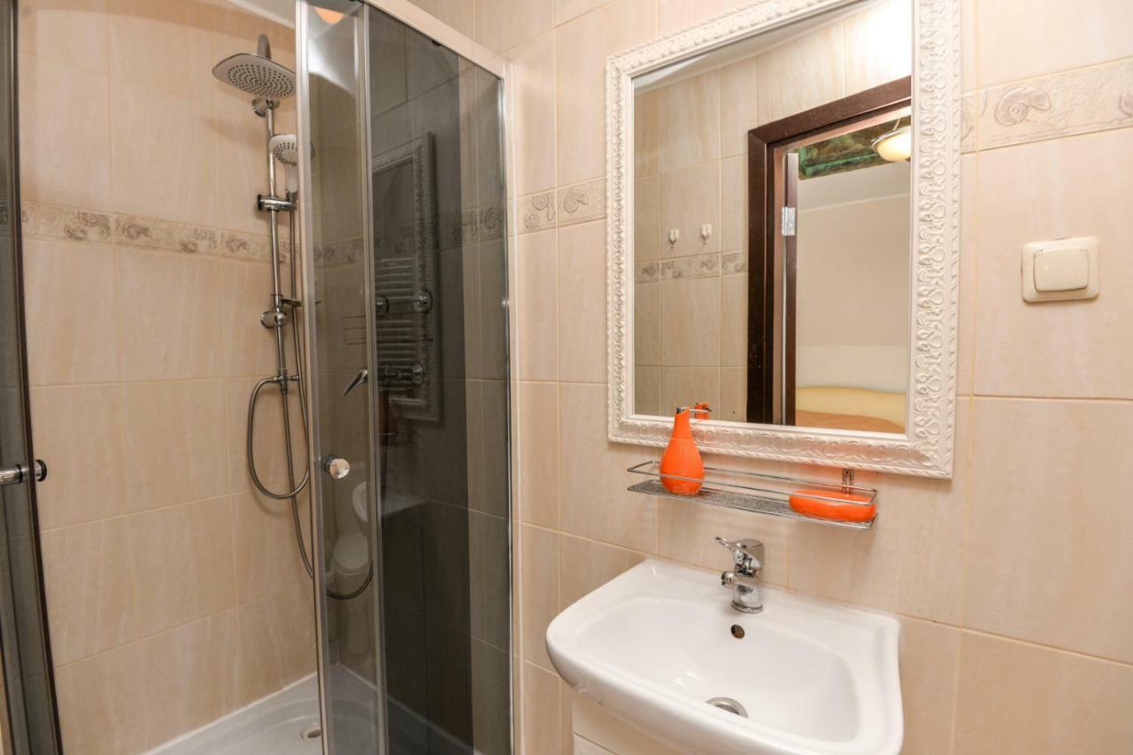 Columba Livia Guesthouse Palanga Ngoại thất bức ảnh