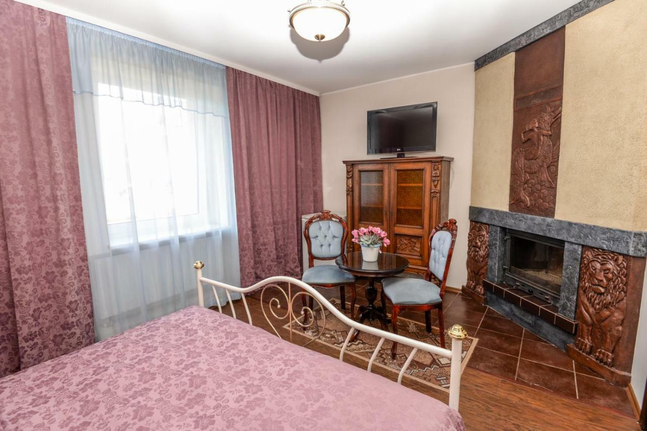 Columba Livia Guesthouse Palanga Ngoại thất bức ảnh